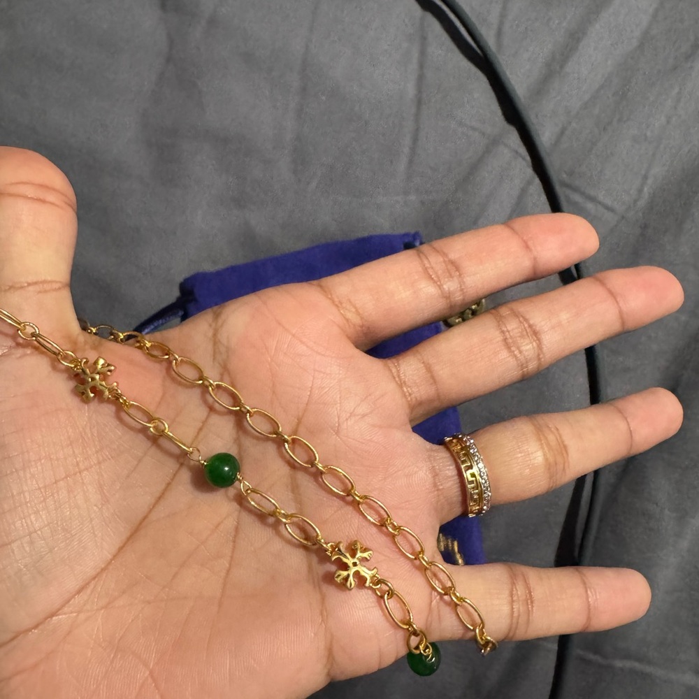 Tory Burch Elegant Gold and Green Gemstone Necklace - Picture 11 of 15